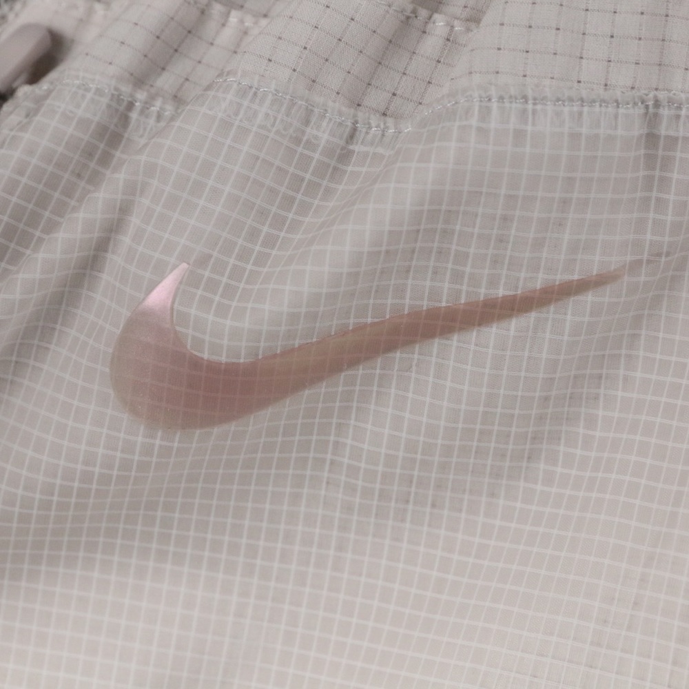 Nike Tech Joggers - Picture 6 of 9